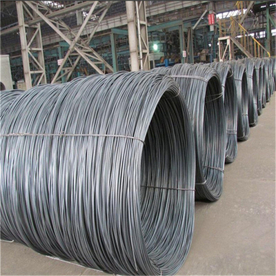 SAE1006 SAE1008 5.5mm 6.5mm 낮은 탄소 온도 롤 스틸 와이어 막대기 기름 표면