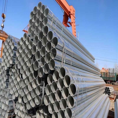 핫 롤링 진열 철강 파이프 꿰매지 않는 철강 파이프 Q235 Q355 S235jr S275jr Ss400 St37
