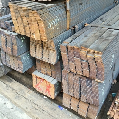 Ss400 ASTM A36 S235jr SAE1045 40mm 160mm 직경 탄소 둥근 철봉/사각형 철봉